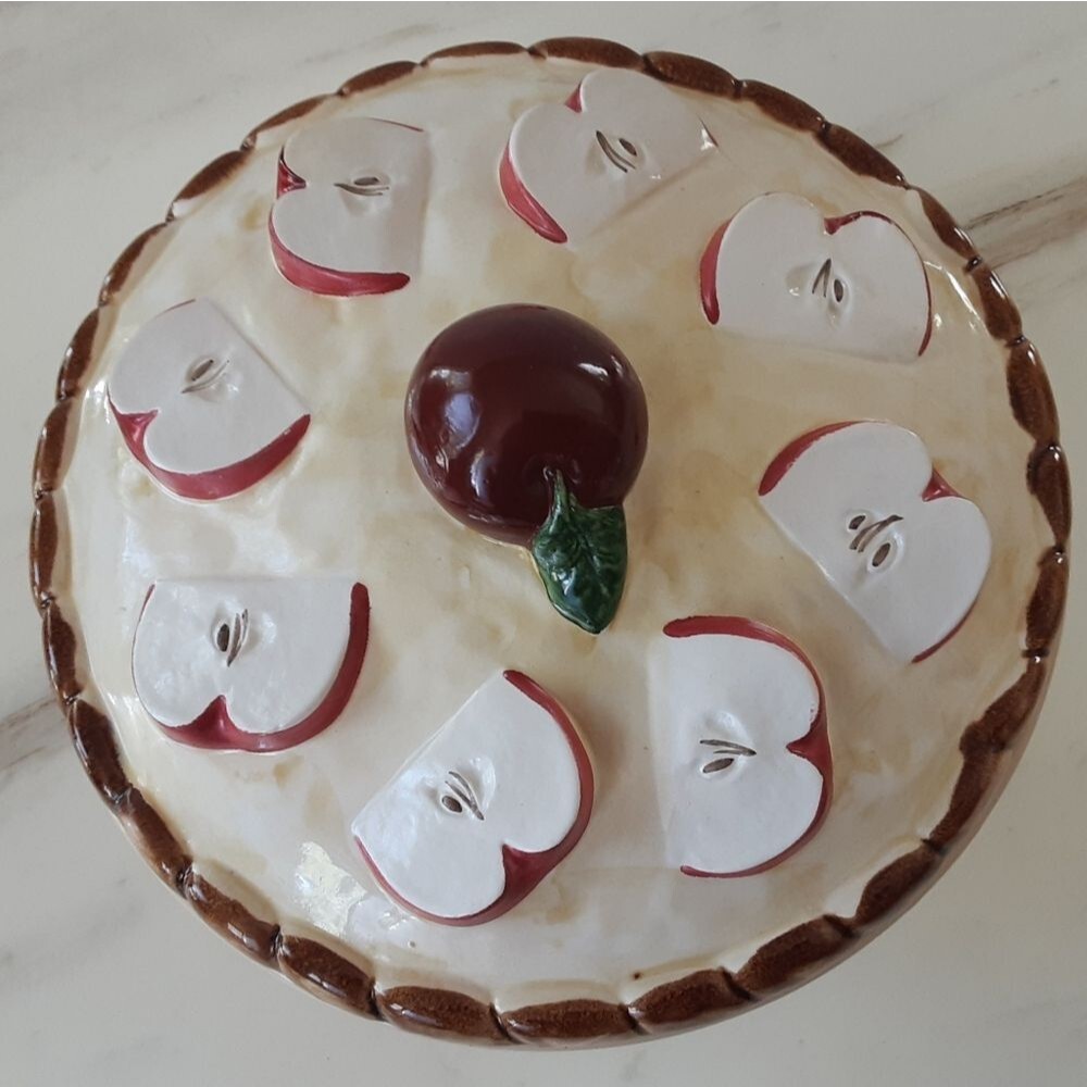Peggy Jo Ackley Apple Pie Pan Covered Dish Vtg